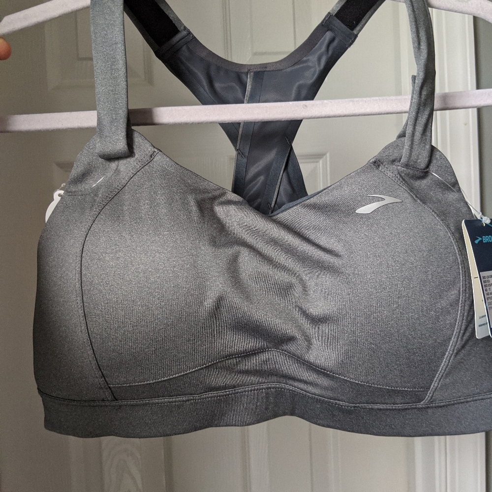 Sports bra